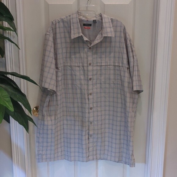 Van Heusen Traveler Men's Plaid Short Sleeve Button Down Shirt Size 2XLT - Picture 1 of 8